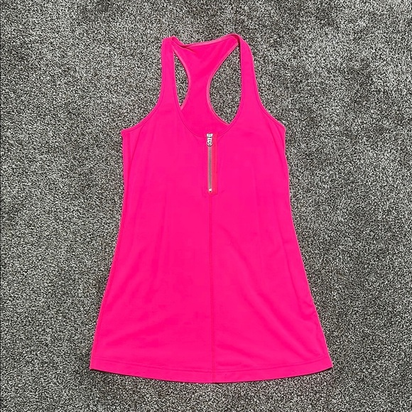 Lululemon Pink Racerback Tank Top with front zipper. No size tag. Fits size 6/M - Picture 2 of 9